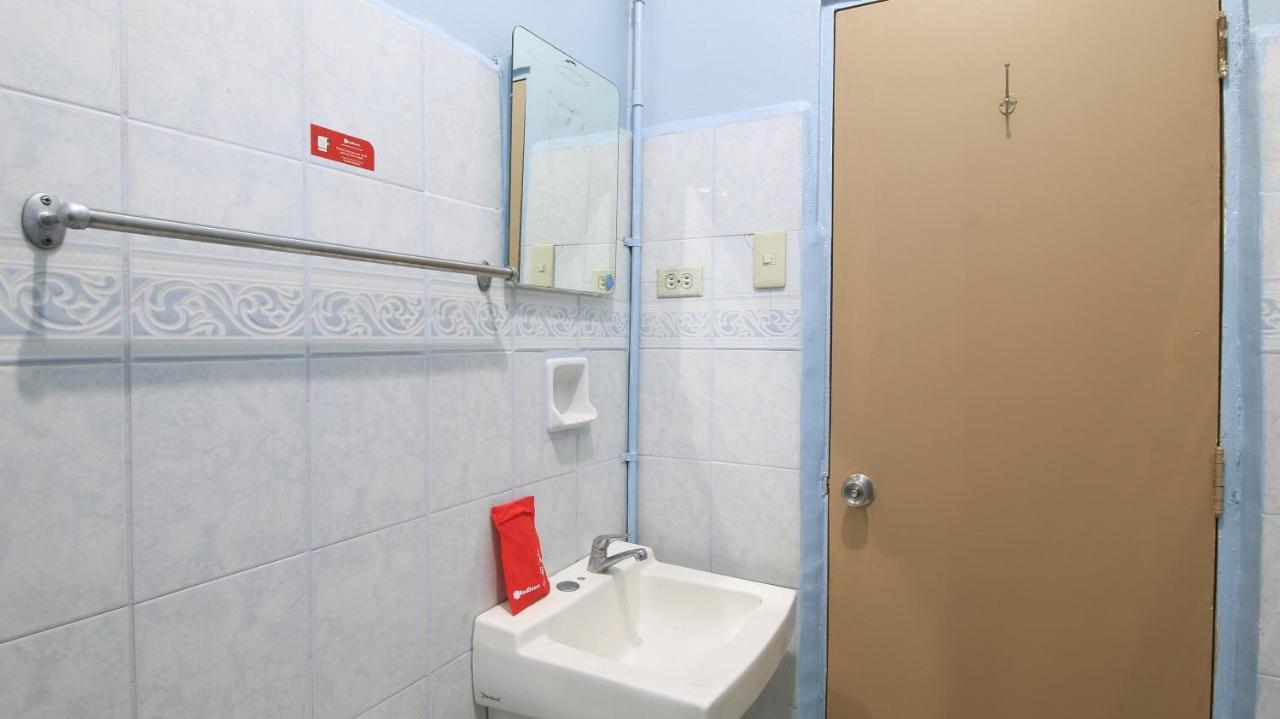 Reddoorz @ Kassel North Caloocan Esterno foto